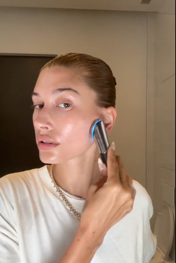 Hailey Bieber